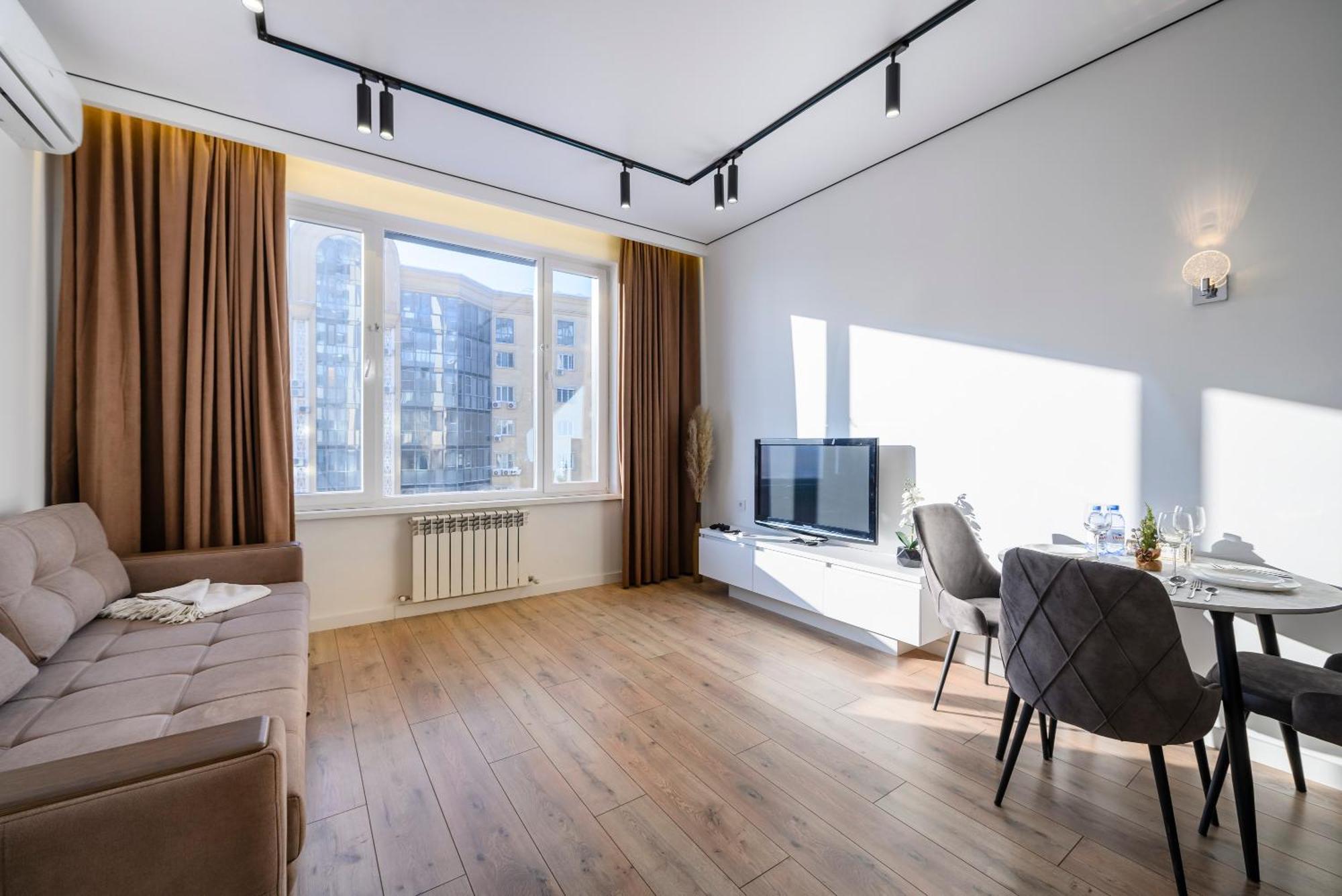 Five Business-Class Rooms In R-House Near Mega Center Αλμάτι Εξωτερικό φωτογραφία