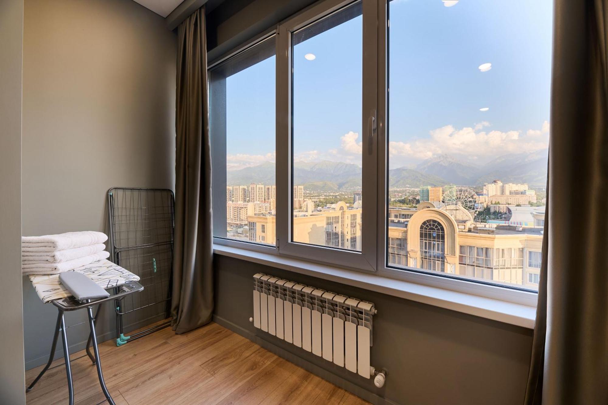 Five Business-Class Rooms In R-House Near Mega Center Αλμάτι Εξωτερικό φωτογραφία