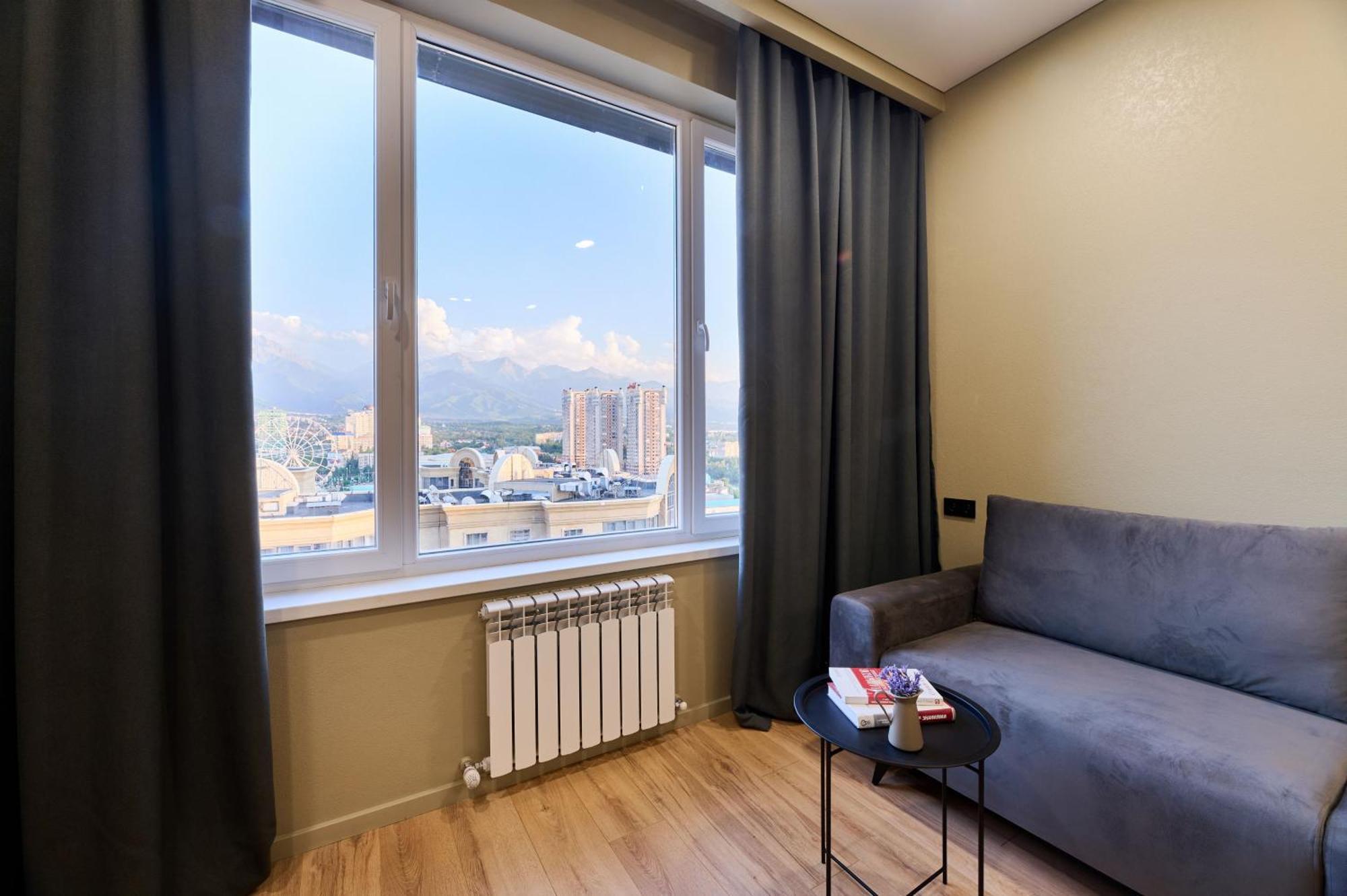 Five Business-Class Rooms In R-House Near Mega Center Αλμάτι Εξωτερικό φωτογραφία